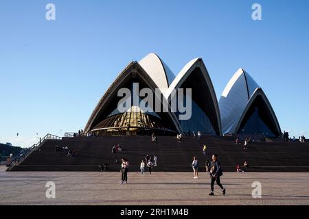 Sydney, Australia. 10 agosto 2023. Vista generale dell'iconica Sydney Opera House a Sydney, Australia. (Foto: Daniela Porcelli/Sports Press Photo/C - SCADENZA DI UN'ORA - ATTIVA FTP SOLO SE IMMAGINI DI ETÀ INFERIORE A UN'ORA - Alamy) credito: SPP Sport Press Photo. /Alamy Live News Foto Stock