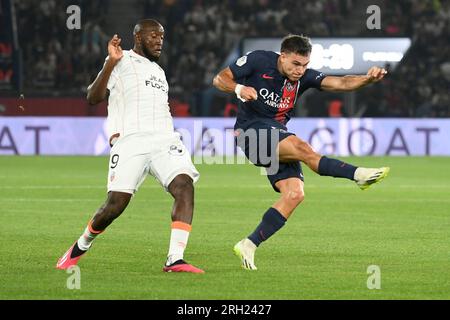 Parigi, Francia. 12 agosto 2023. Julien Mattia/le Pictorium - PSG vs FC Lorient - 12/08/2023 - Francia/Ile-de-France (regione)/Parigi - Manuel Ugarte durante la partita di Ligue 1 tra PSG e FC Lorient al Parc des Princes il 12 agosto 2023. Crediti: LE PICTORIUM/Alamy Live News Foto Stock