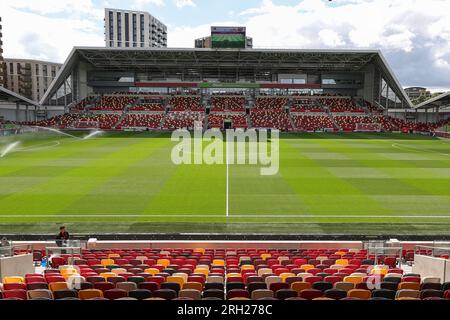 Londra, Regno Unito. 13 agosto 2023. Una visione generale del Brentford Community Stadium durante la partita di Premier League Brentford vs Tottenham Hotspur al Brentford Community Stadium, Londra, Regno Unito, 13 agosto 2023 (foto di Mark Cosgrove/News Images) credito: News Images Ltd/Alamy Live News Foto Stock