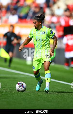 AESSEAL New York Stadium, Rotherham, Inghilterra - 12 agosto 2023 Tyrhys Dolan (10) di Blackburn Rovers - durante la partita Rotherham contro Blackburn, Sky Bet Championship, 2023/24, AESSEAL New York Stadium, Rotherham, Inghilterra - 12 agosto 2023 crediti: Arthur Haigh/WhiteRosePhotos/Alamy Live News Foto Stock