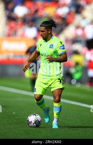 AESSEAL New York Stadium, Rotherham, Inghilterra - 12 agosto 2023 Tyrhys Dolan (10) di Blackburn Rovers - durante la partita Rotherham contro Blackburn, Sky Bet Championship, 2023/24, AESSEAL New York Stadium, Rotherham, Inghilterra - 12 agosto 2023 crediti: Arthur Haigh/WhiteRosePhotos/Alamy Live News Foto Stock