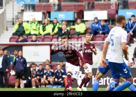 Edimburgo, Regno Unito. 13 agosto 2023. Tynecastle Park. Edimburgo. Scozia. Hearts contro Kilmarnock. 13 agosto 2023 il nuovo ingaggio di Hearts Kenneth Vargas sembra assicurato a centrocampo dopo essere entrato come sostituto (Photo Credit: David Mollison/Alamy Live News Foto Stock