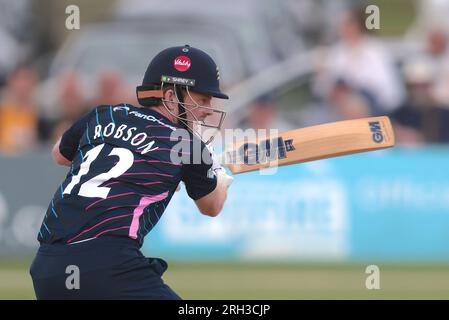 Beckenham, Kent, Regno Unito. 13 agosto 2023. Sam Robson di Middlesex che combatte nei panni di Kent affronta Middlesex nella Metro Bank One Day Cup a Beckenham. Credito: David Rowe/Alamy Live News Foto Stock