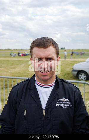 Pilota Sqn LDR Scott Loughran, pilota RAF Typhoon display, ora membro del Consiglio di amministrazione di 2Excel e responsabile della gestione dei progetti Scimitar Foto Stock