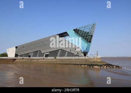 Esterno del Deep, il grande acquario di Kingston upon Hull, East Riding of Yorkshire, Regno Unito Foto Stock