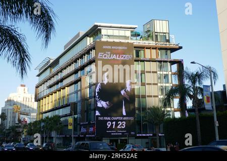 Los Angeles, California, USA 12 agosto 2023 Denzel Washington The Equalizer 3 Billboard at Pury il 12 agosto 2023 a Los Angeles, California, USA. Foto di Barry King/Alamy Stock Photo Foto Stock