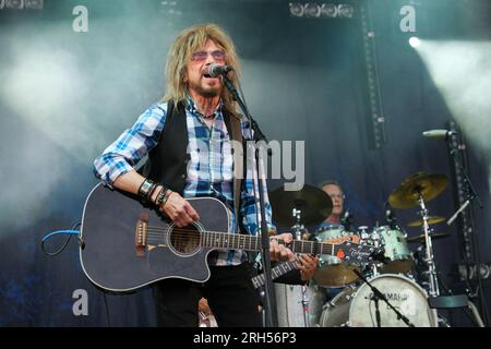 John Ford degli Strawbs si esibisce al loro concerto di addio. Fairports Cropredy Convention. 11 agosto 2023 Foto Stock