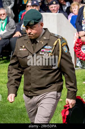 Cerimonia commemorativa a coloro che sono stati perduti durante l'operazione Giubileo del 18 agosto 1942. Il contingente più grande e le più grandi perdite furono le forze canadesi Foto Stock