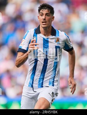 Carlos Fernandez della Real Sociedad in azione durante la partita di la Liga EA Sports tra Real Sociedad e Girona FC al reale Arena Stadium il 12 agosto Foto Stock