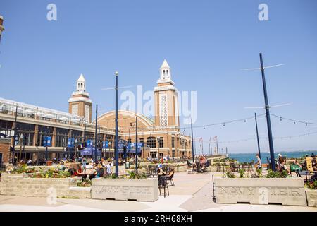 Edificio del Navy Pier in una soleggiata giornata estiva, Chicago, Illinois, USA Foto Stock