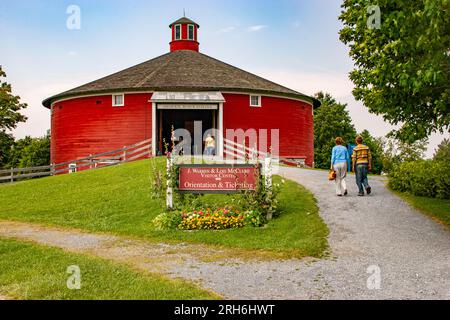 Il vecchio fienile rotondo al museo Shelburne nel Vermont Foto Stock