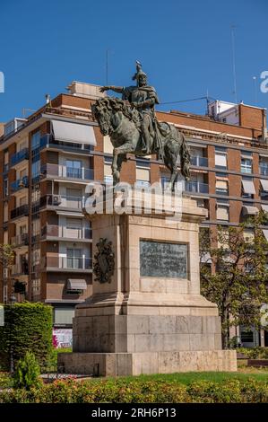 Valencia, Spagna - 25 luglio 2023: Monumento a Re Jaume a Valencia, Spagna. Foto Stock