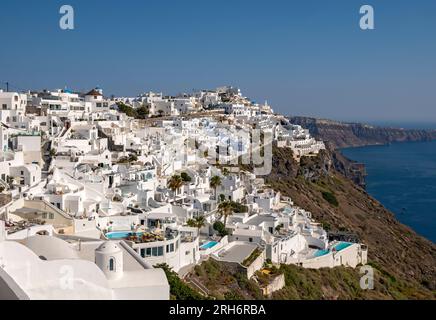 Vista panoramica di Firostefani, Santorini, Grecia Foto Stock