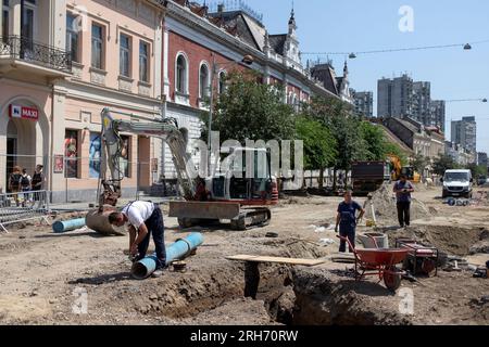 Belgrado, Serbia, 14 agosto 2023: Ricostruzione della via principale (Glavna Ulica) a Zemun Foto Stock