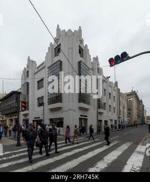 Art deco Macdonalds a Jirón de la Unión, Lima, Perù Foto Stock