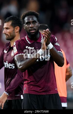 Salerno, Italia. 13 agosto 2023. Boulaye dia della US Salernitana saluta i tifosi durante la partita di Coppa Italia tra US Salernitana e calcio allo Stadio Arechi il 13 agosto 2023 a Salerno. Crediti: Giuseppe Maffia/Alamy Live News Foto Stock