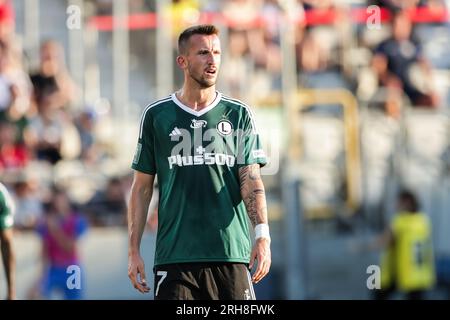 Cracovia, Polonia. 13 agosto 2023. Tomas Pekhart di Legia Warszawa visto durante la partita di calcio polacca PKO Ekstraklasa League 2023/2024 tra Puszcza Niepolomice e Legia Warszawa allo Stadio Cracovia. Punteggio finale; Puszcza Niepolomice 1:1 Legia Warszawa. (Foto di Grzegorz Wajda/SOPA Images/Sipa USA) credito: SIPA USA/Alamy Live News Foto Stock