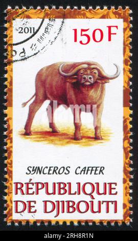 GIBUTI - CIRCA 2011: Timbro stampato da Gibuti, mostra bufalo, circa 2011 Foto Stock