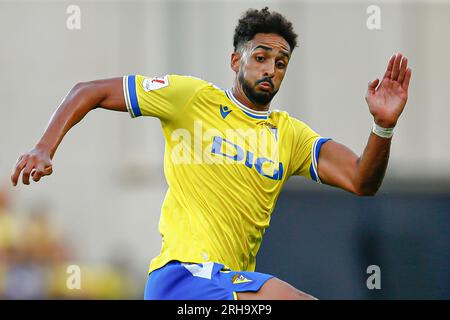 Cadice, Spagna. 14 agosto 2023. Chris Ramos di Cadice durante la partita di la Liga tra Cadiz CF e Deportivo Alaves ha giocato al Nuevo Mirandilla Stadium il 14 agosto a Cadice, in Spagna. (Foto di Antonio Pozo/PRESSINPHOTO) crediti: PRESSINPHOTO SPORTS AGENCY/Alamy Live News Foto Stock