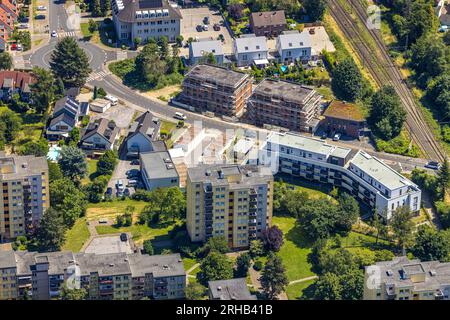Vista aerea, Friedhofstraße edificio alto, cantiere e nuova costruzione di due condomini, Speldorf, Mülheim an der Ruhr, Ruhr Foto Stock