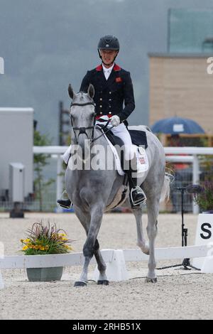 Le pin Au Haras, Francia. 11 agosto 2023. Tom JACKSON (GBR) CAPELS HOLLOW DRIFT gareggia durante l'evento Dressage durante il FEI Eventing European Championship 2023, evento equestre CH-EU-CCI4-L dell'11 agosto 2023 ad Haras du pin a le pin-au-Haras, Francia - foto Stephane Allaman/DPPI Credit: DPPI Media/Alamy Live News Foto Stock