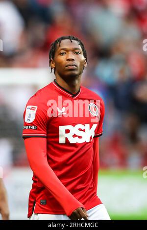 Tayo Edun del Charlton Athletic durante la partita di Sky Bet League 1 tra Charlton Athletic e Bristol Rovers al Valley, Londra martedì 15 agosto 2023. (Foto: Tom West | mi News) crediti: MI News & Sport /Alamy Live News Foto Stock