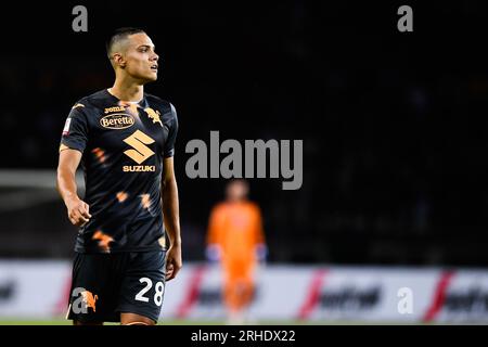 Samuele Ricci (Torino FC) durante il round di Coppa Italia del 32 tra Torino FC e Feralpisalo allo Stadio Olimpico grande Torino il 14 agosto 2 Foto Stock