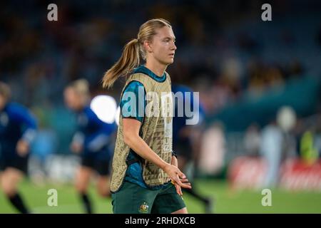 Sydney, Australia. 29 luglio 2023. Sydney, Australia, 16 agosto 2023: Clare Hunt (15 Australia) si riscalda prima della semifinale della Coppa del mondo femminile FIFA 2023 tra Australia e Inghilterra allo Stadium Australia di Sydney, Australia. (NOE Llamas/SPP) credito: SPP Sport Press Photo. /Alamy Live News Foto Stock