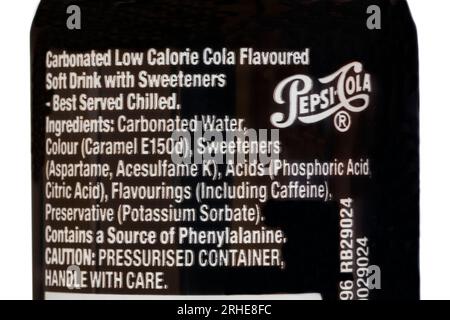 Ingredienti elencati su lattina di Pepsi Max massimo gusto senza zucchero Foto Stock