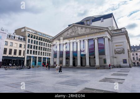 Bruxelles, Belgio - 10 settembre 2022: Facciata del Theatre Royal la Monnaie De Munt Foto Stock