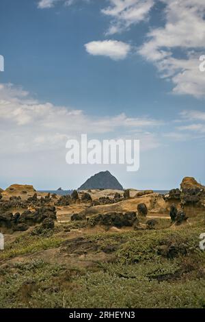 Il paesaggio della roccia costiera all'Heping Island Park nella città di Keelung, Taiwan Foto Stock