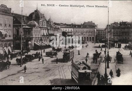 Provence Alpes Cote d'Azur, Alpes Maritimes (06), Nice : Circulation Place Massena et casino Municipal - carte postale fin 19eme-20eme siecle Foto Stock