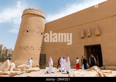 Il forte di Masmak, chiamato anche Fortezza di Masmak o Palazzo di Masmak, è un forte in argilla e mattoni di fango nel quartiere di al-Dirah di Riyadh, in Arabia Saudita Foto Stock