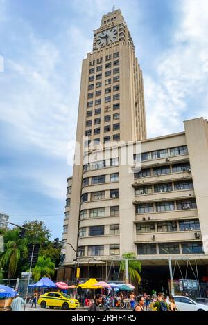 Rio de Janeiro, Brasile, Torre dell'Orologio nella stazione centrale del Brasile. Il famoso edificio era precedentemente chiamato stazione Dom Pedro II. Foto Stock