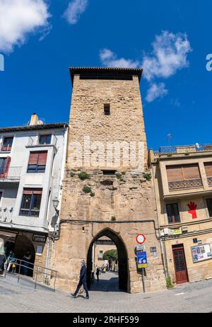 Europa, Spagna, Navarra, Olite, la Torre delle guglie (nota anche come Torre dell'Orologio o Torre del Chapitel) Foto Stock