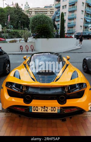 McLaren 720S supercar parcheggiata a Monte Carlo Foto Stock