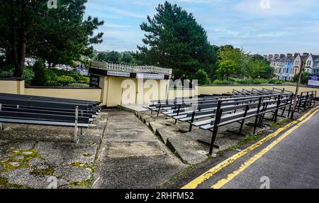 La chiesa all'aperto della chiesa congregazionale nel Queens Parade, Bangor, Co Down, Irlanda del Nord. Foto Stock