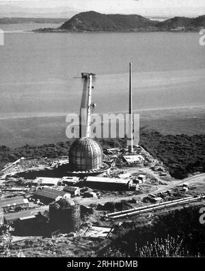 Bhabha Atomic Research Centre, BARC, in costruzione, impianto di ricerca nucleare, Trombay, Bombay, Mumbai, Maharashtra, India, anni '1950, vecchia immagine anni '1900 Foto Stock