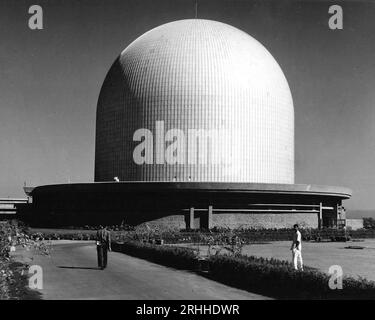 Bhabha Atomic Research Centre, BARC, in costruzione, impianto di ricerca nucleare, Trombay, Bombay, Mumbai, Maharashtra, India, anni '1950, vecchia immagine anni '1900 Foto Stock