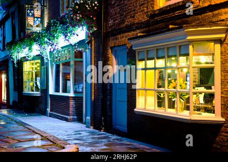 The Duke of York Pub, Kings Square, York, Yorkshire, Inghilterra Foto Stock