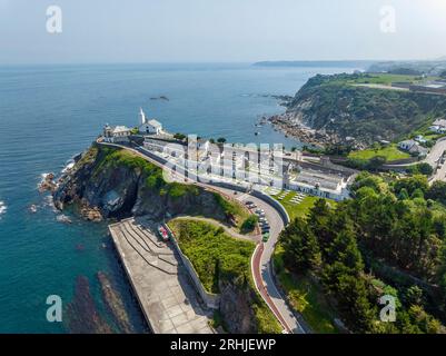 Luarca città marittima della Cantabria nelle Asturie, considerata una delle città più belle della Spagna. dettaglio del cimitero con le migliori vedute Foto Stock