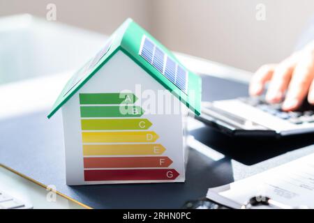 Audit House ed etichetta dei tassi a basso consumo energetico Foto Stock