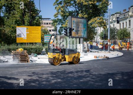 Belgrado, Serbia, 14 agosto 2023: Ricostruzione della via principale (Glavna Ulica) a Zemun Foto Stock