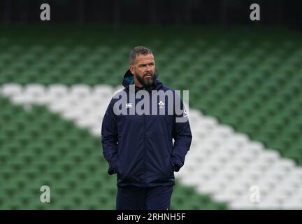 L'allenatore irlandese Andy Farrell durante la Captain's Run all'Aviva Stadium di Dublino. Data immagine: Venerdì 18 agosto 2023. Foto Stock