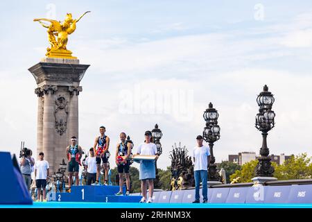 Parigi, Francia. 18 agosto 2023. 05 Alex Yee (GBR) 02 Vasco Vilaca (POR) 07 Dorian Coninx (fra) durante il World Triathlon Olympic & Paralympic Games test Event 2023, dal 17 al 20 agosto 2023 a Parigi, Francia - foto Germain Hazard/FFTRI/DPPI Credit: DPPI Media/Alamy Live News Foto Stock