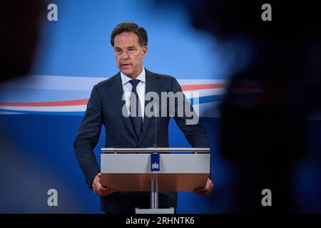 L'AIA - 18/08/2023, L'AIA - il primo ministro uscente Mark Rutte parla alla stampa dopo il Consiglio settimanale dei ministri. Il gabinetto uscente si riunisce di nuovo per la prima volta dopo le vacanze estive. ANP PHIL NIJHUIS paesi bassi fuori - belgio fuori Foto Stock