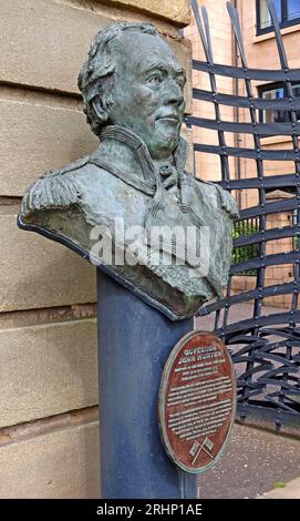 Busto del governatore del nuovo Galles del Sud 1795-1800 statua in bronzo di John Hunter, a Leith Shore, di Victor Cosack 1993, Tower Place, Leith, Edimburgo, Scozia, REGNO UNITO, EH6 7BZ Foto Stock