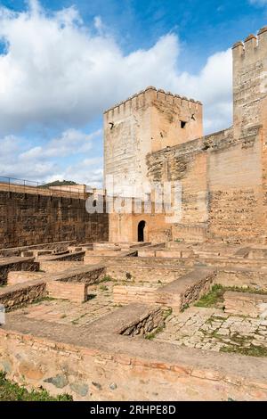 Spagna, Andalusia, Granada, Alhambra, Alcazaba, Barrio Castrense Foto Stock