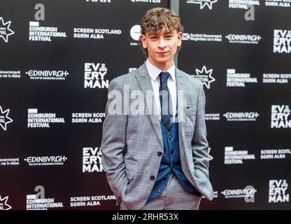 Edimburgo, Regno Unito. 18 agosto 2023 nella foto: Louis McCartney. L'Edinburgh International Film Festival si apre con la prima mondiale di Silent Roar, il lungometraggio di debutto dello scrittore e regista scozzese Johnny Barrington. Crediti: Rich Dyson/Alamy Live News Foto Stock