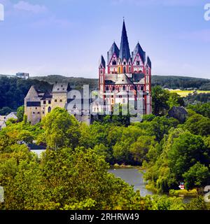 Cattedrale di Limburgo e castello sulla roccia calcarea sopra Lahn, Germania, Assia, Limburg an der Lahn Foto Stock